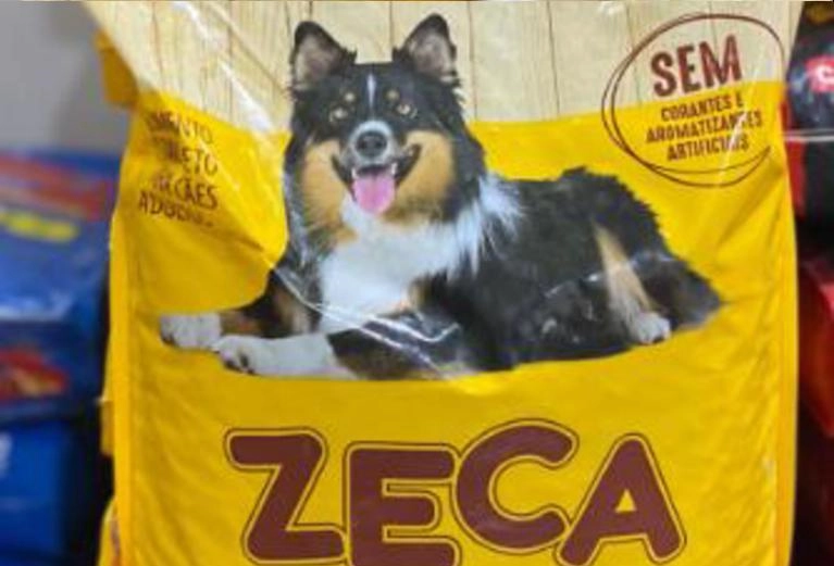 Embalagem da ração Zeca Dog para cães adultos